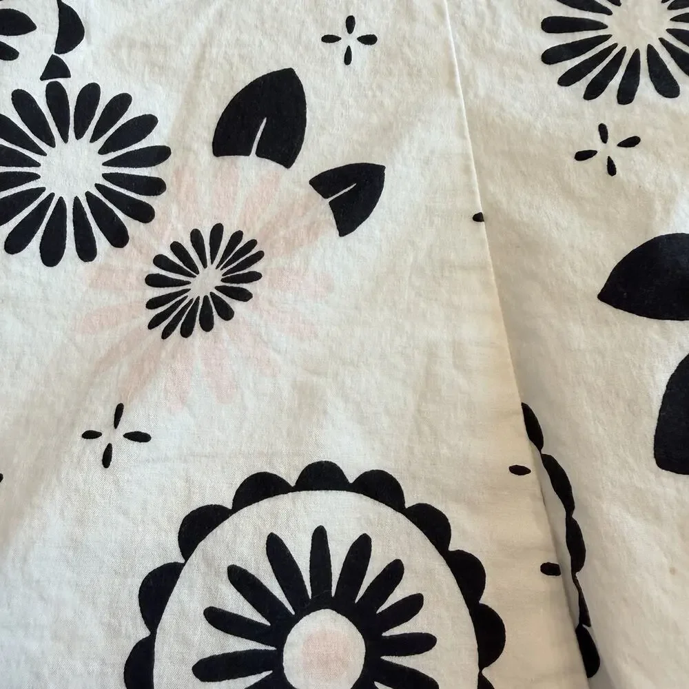 GAP Women’s White Floral Print Casual Stretch Fit Asymmetrical A-Line Skirt 1 - Picture 2 of 6